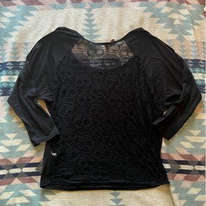 Jesse & J Lace Skull XL Dolman Sleeve Halloween Top (FREE with Bundle!)